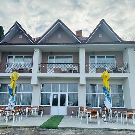 Guest House Zoreni Mociu Exteriér fotografie